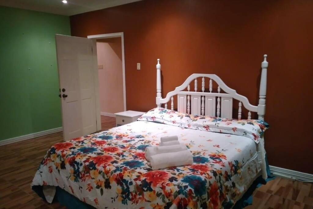 Ocho Rios Hideaway Apartment Ngoại thất bức ảnh